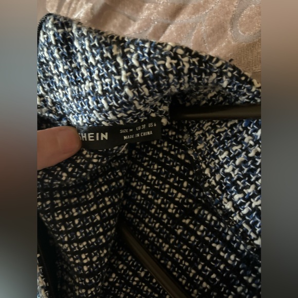 Dress - Picture 4 of 4